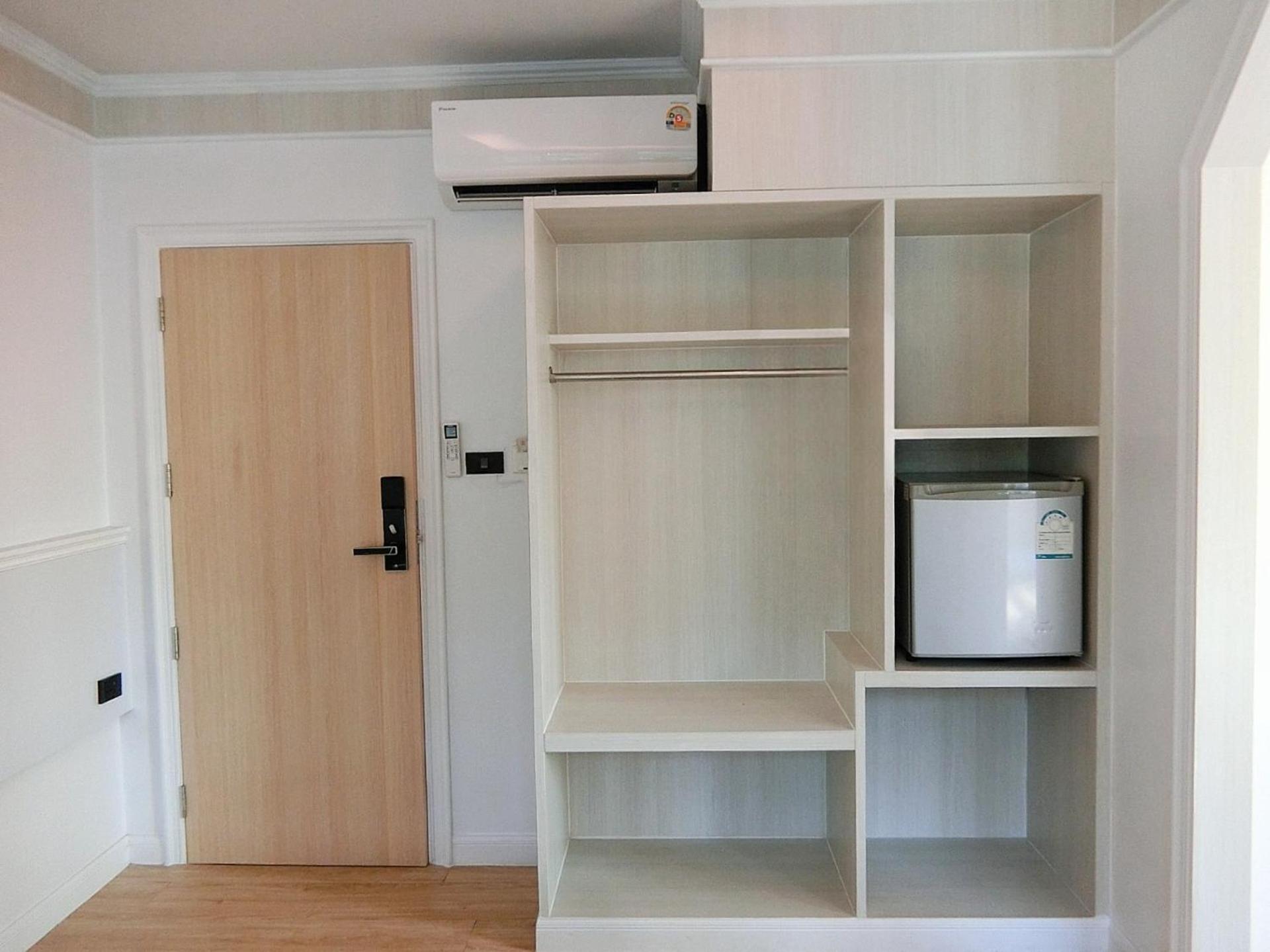 Sira Boutique Residence - Newly Renovated Patong Exterior photo