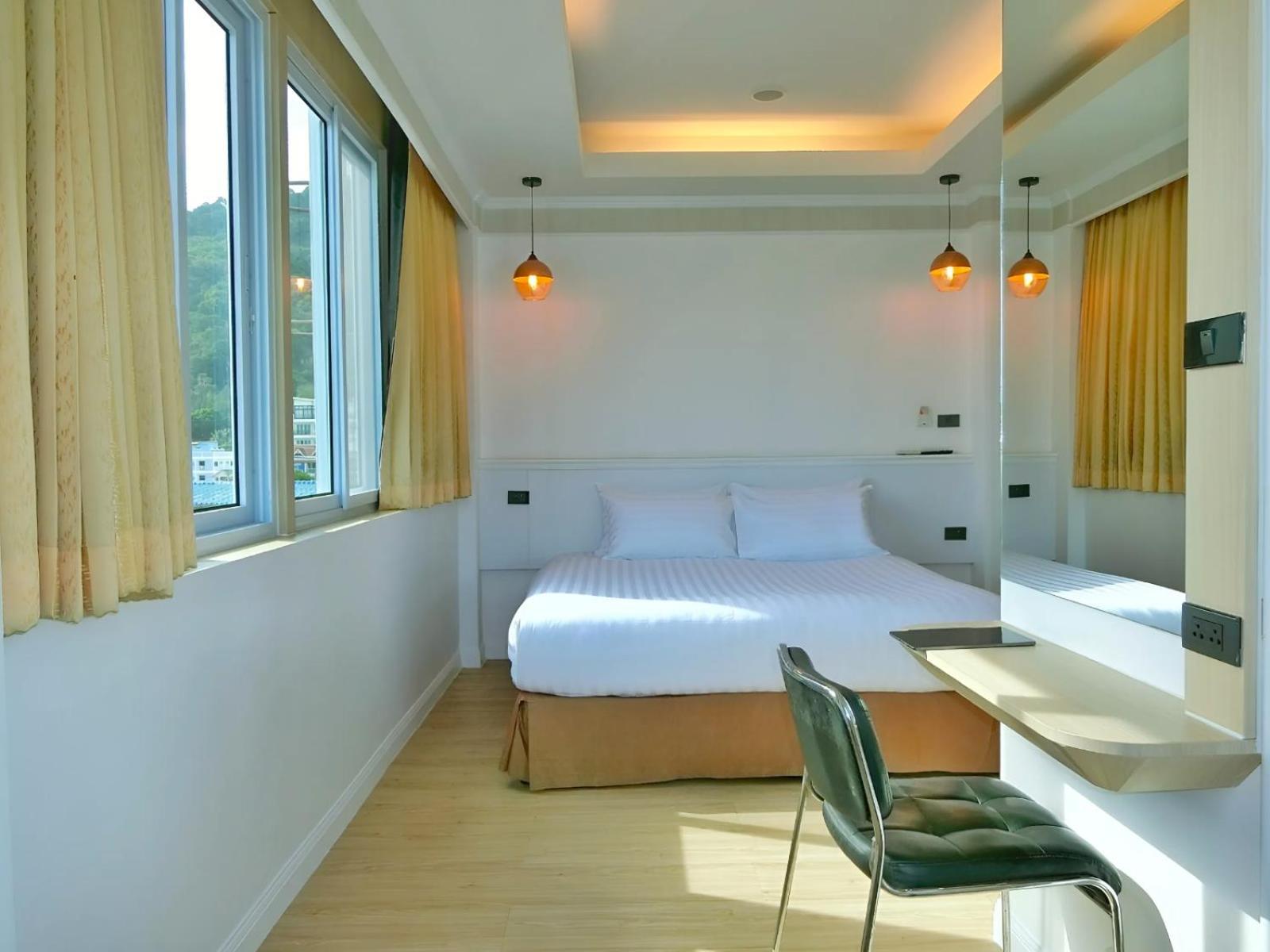 Sira Boutique Residence - Newly Renovated Patong Exterior photo