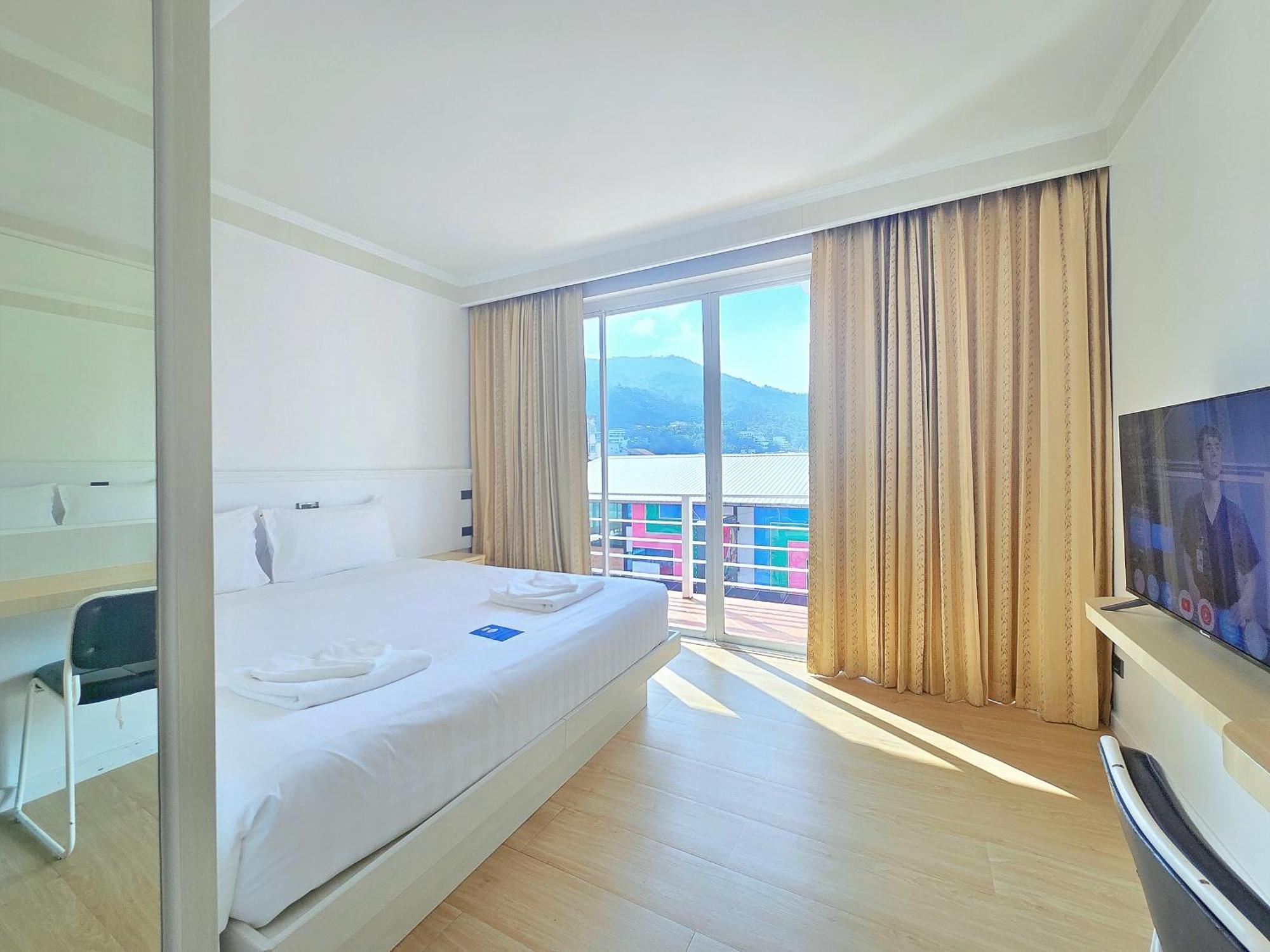 Sira Boutique Residence - Newly Renovated Patong Exterior photo